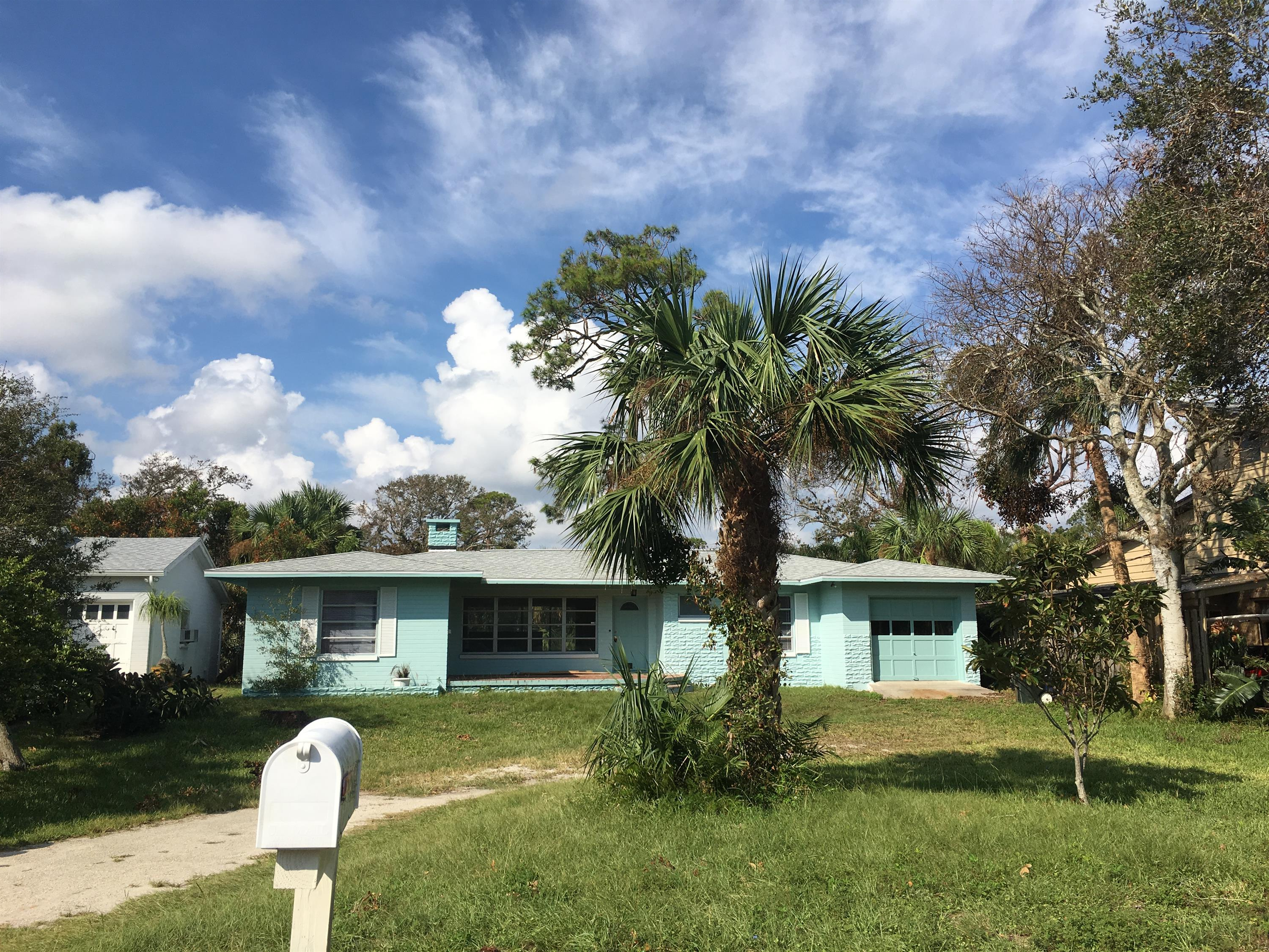 1503 N Peninsula Drive